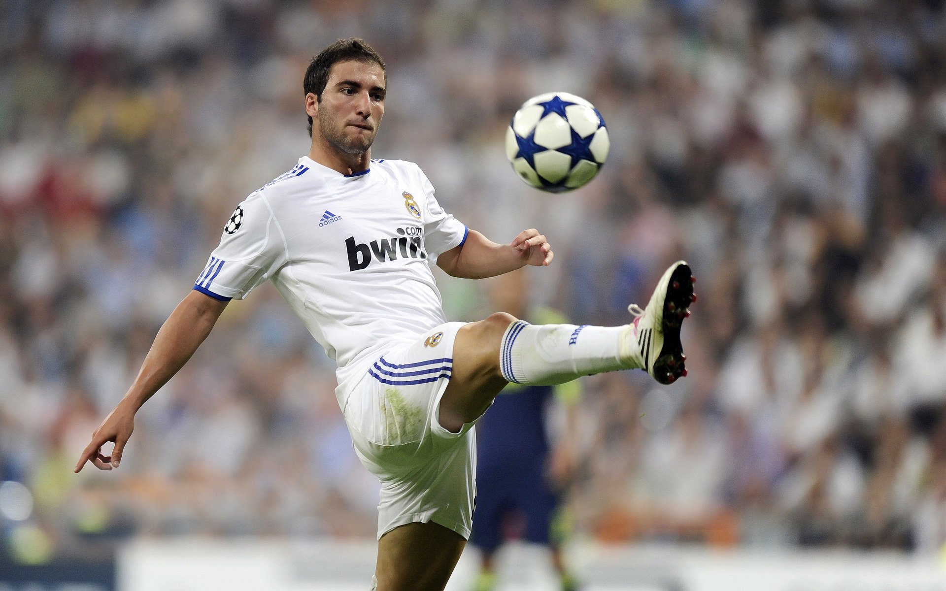 切特成为胜负手，快船决胜局带走公牛