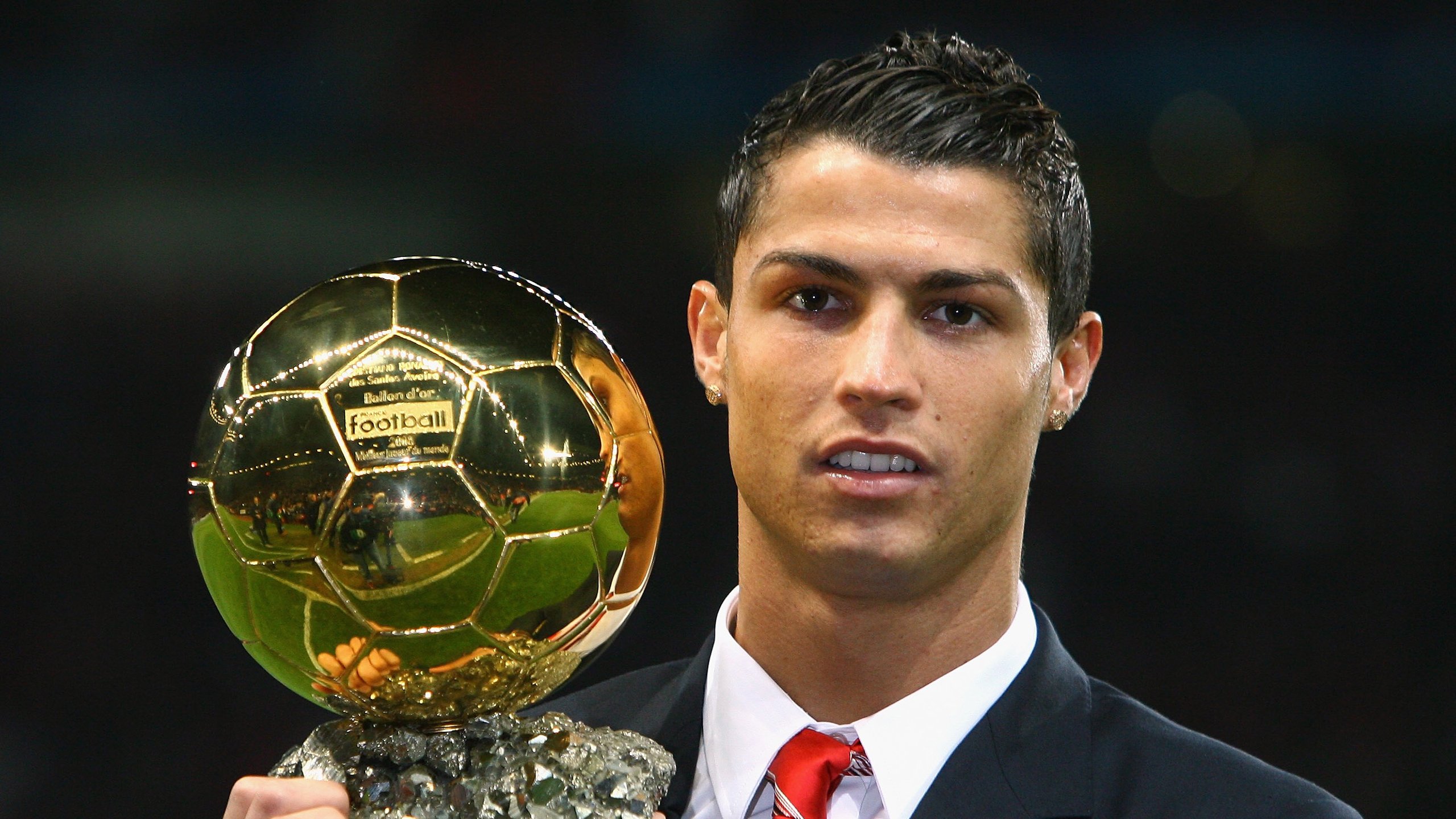 最后一圈的封神，红牛二队绝杀索伯，阿隆索用纪录定义永恒